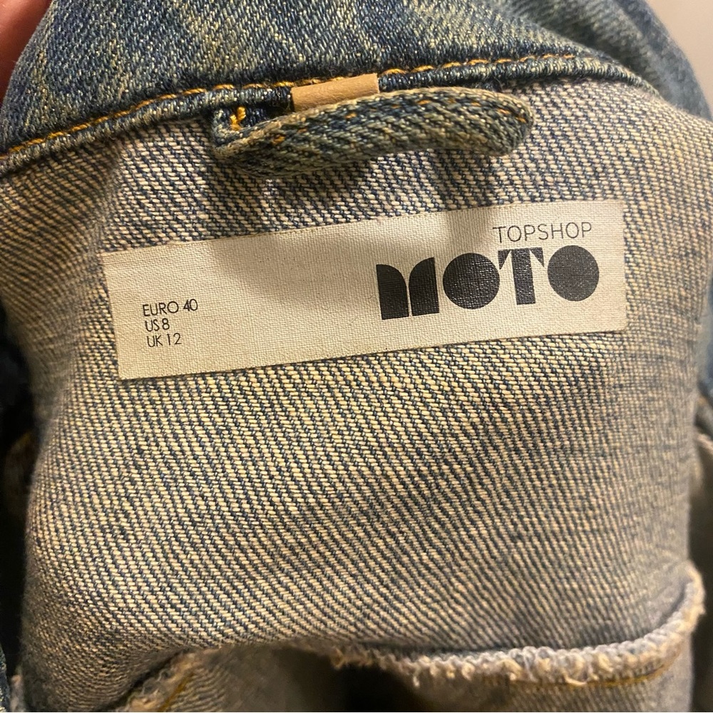 TOPSHOP • Distressed Denim Jacket - Picture 7 of 7